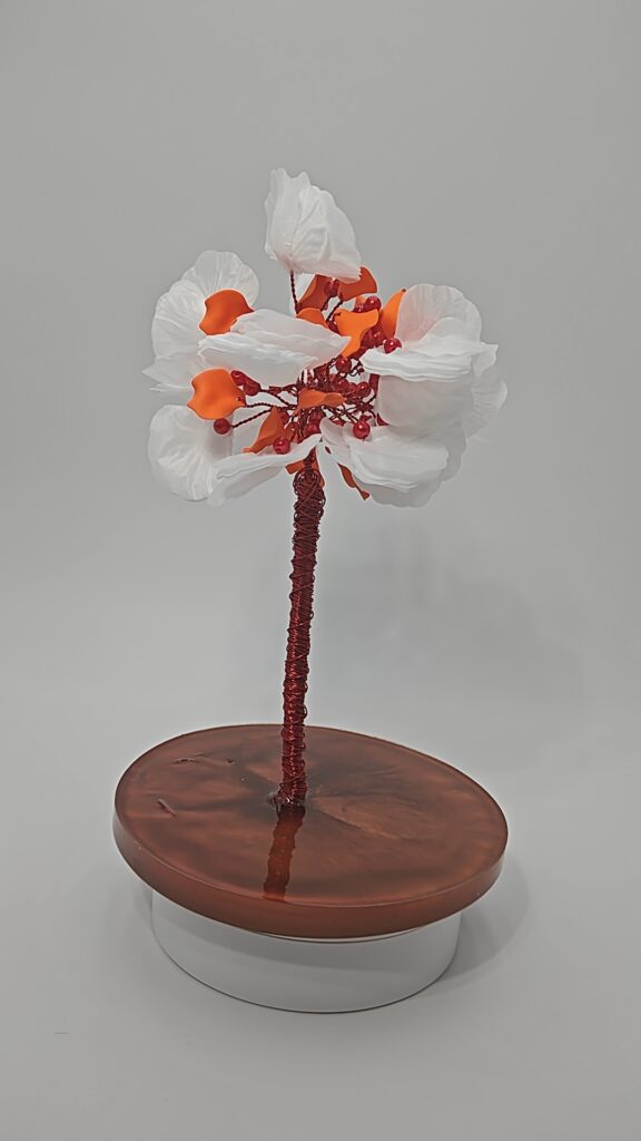 Árbol Ramo de Luz: Singularidad y Expresión