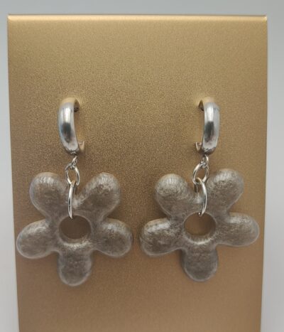 Pendientes de Flor Perlada by JoyArbs - Ref: A193