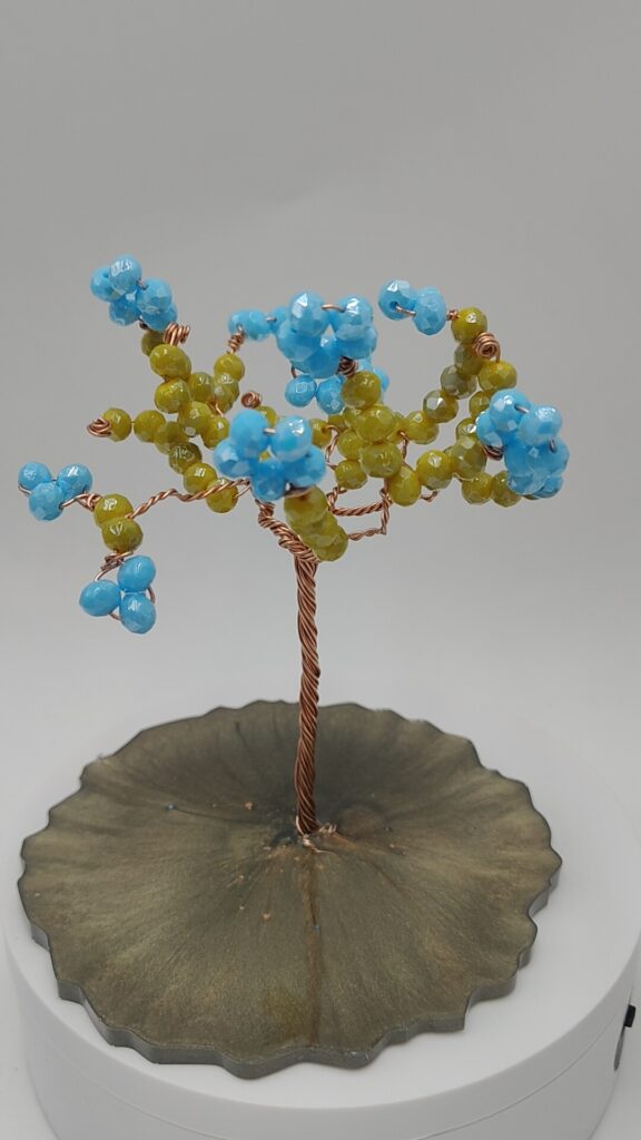 Árbol de Esperanza Verde Brillante